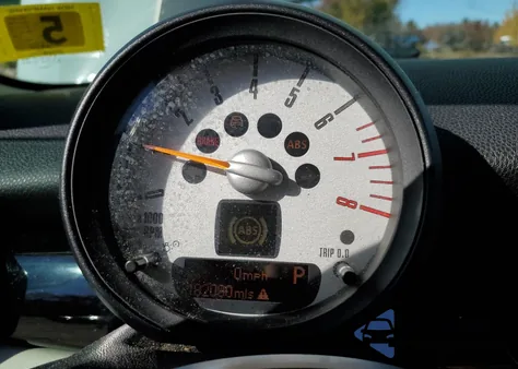 2014 Mini Cooper Clubman from USA, damaged, VIN WMWZF3C59ET492447